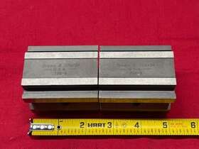 Brown And Sharpe 599-750-5 V Block Clamp Pair Set - Missing Clamps