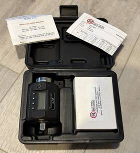 Sp-0502 Digitool Soulutions Solutions 3/8 Inch Portable Torque And Angle Meter 5-50 Ft-lb Recharg Sp-0502 Digitool Soulutions Solutions 3/8 Inch Portable Torque And Angle Meter 5-50 Ft-lb Recharg