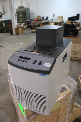 7340 Fluke Hart Scientific Compact Temperature Calibration Bath 7340 Fluke Hart Scientific Compact Temperature Calibration Bath