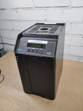 9127 Hart Scientific Fluke Dry-well Calibrator - Untested Surplus