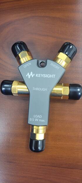 Keysight 85519a 4-in-1 Oslt Mechanical Calibration Kit Dc To 18 Ghz Type-n F