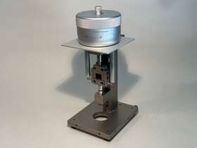 Mts Model 650.03 Extensometer Calibrator