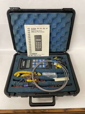 Omega Cl23a Precision Temperature Calibration Thermometer L11