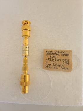Omni Spectra 2605697 Detector Diode 20710-10200 10.0-11.0 Ghz Nos Open Box Condition