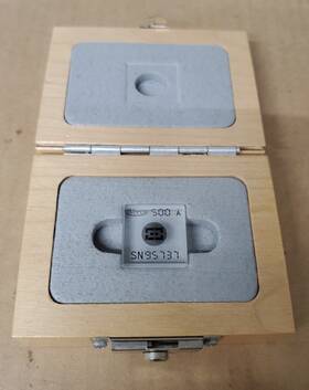 Veeco 138-366 Metrology Quartz Step Height Standard Calibration 500a .482 Ka