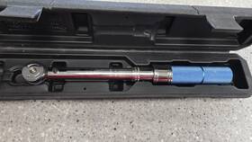 Westward 10l419a 40/200 In-lb 3/8 Micrometer Torque Wrench