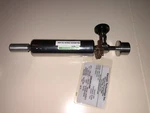 Varian Helium Leak Detector Model GGF8473301 1.1 X 10--7. Fixed Price $398.99.